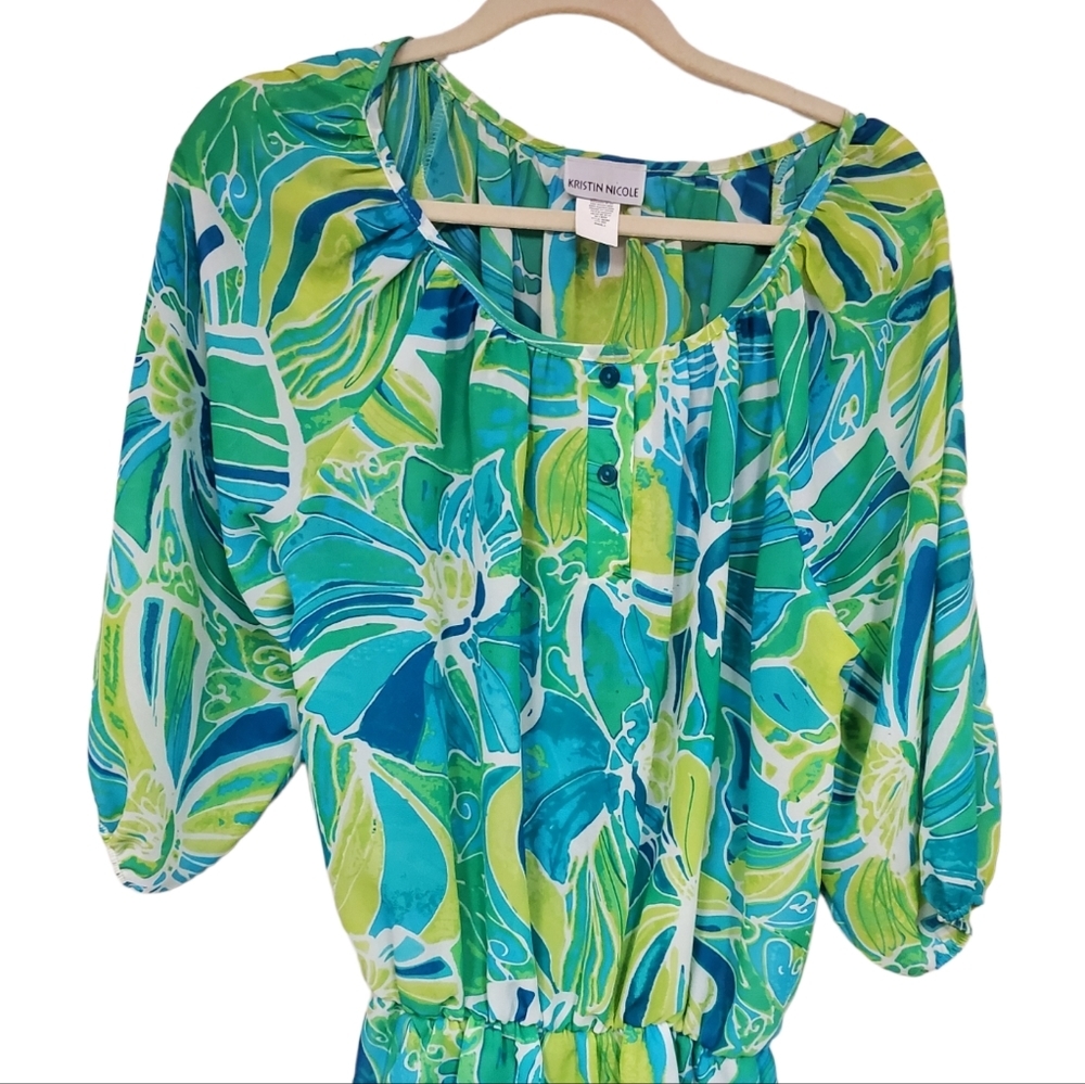 KRISTIN NICOLE SIZE SMALL SUMMER TOP